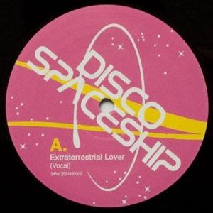 Extraterrestrial Lover / World Invaders